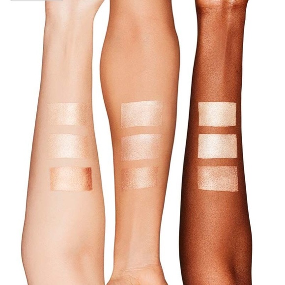 ✨New✨ MAC HYPER REAL GLOW PALETTE Highligther - Picture 5 of 8